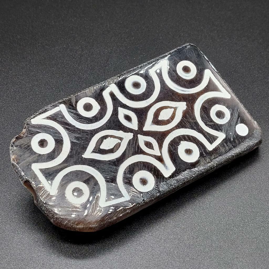 Алтарная композиция 8 глаз и глаза дракона