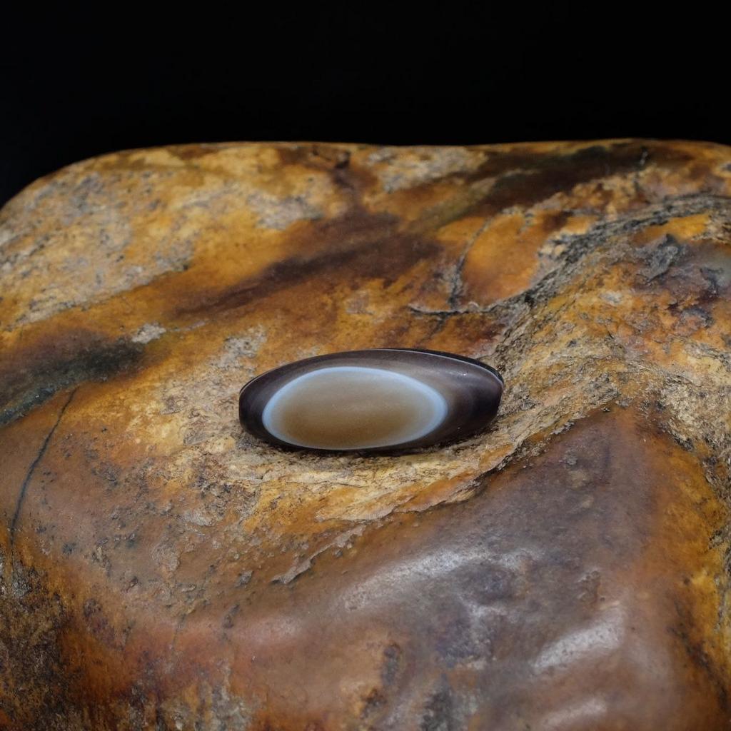 Бусина Дзи натуральная N°24