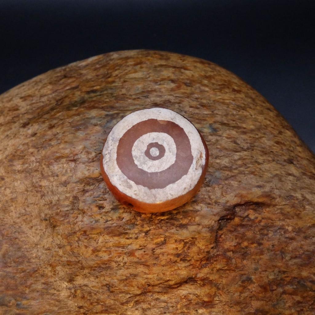 Бусина Дзи Солнце N°4 старинная