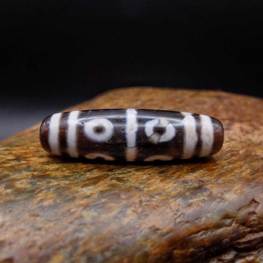 Бусина Дзи 8 глаз N°24