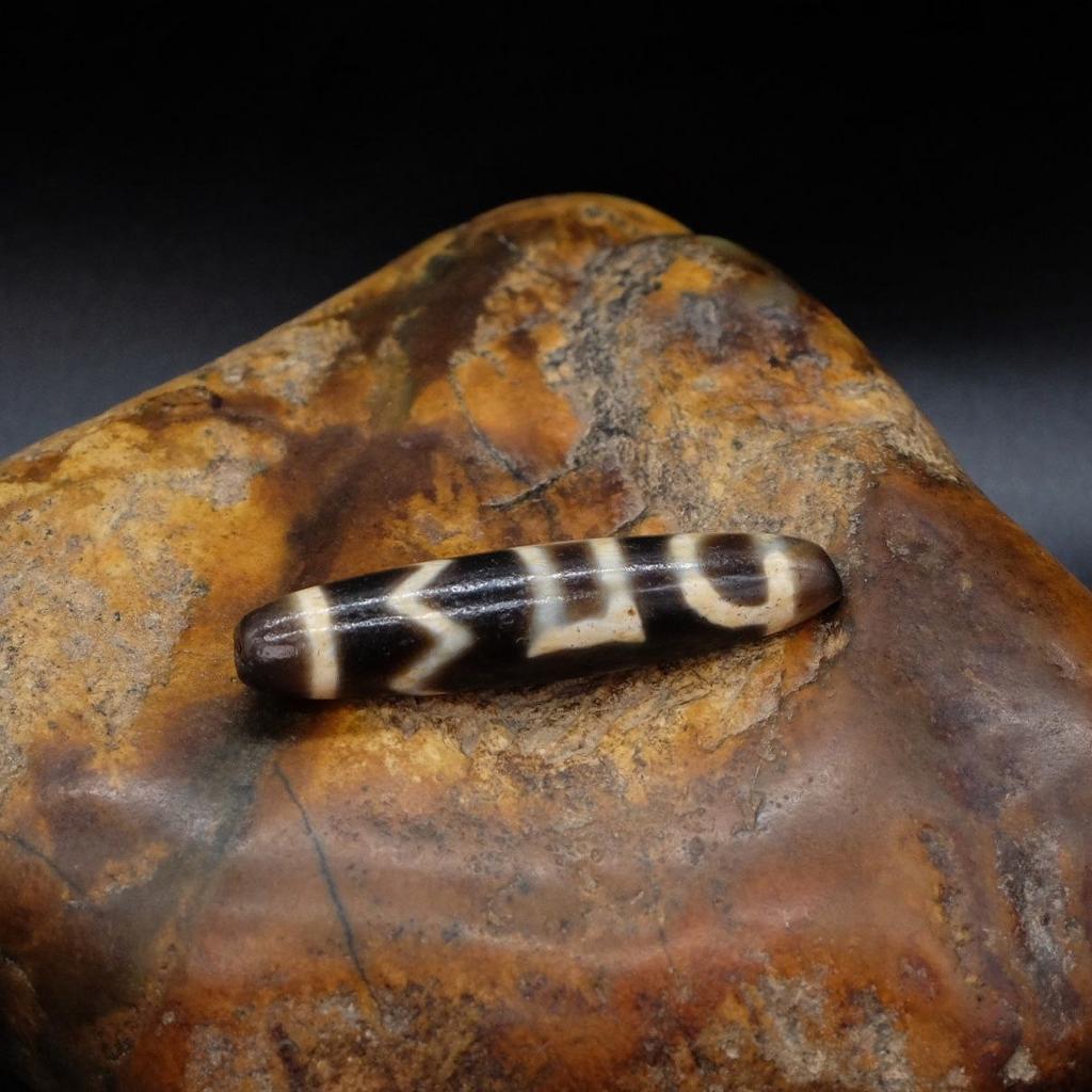 Бусина Дзи 4 стихии (4 благодати) N°8