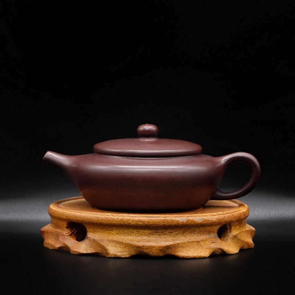 Чайник Сюй Бянь Ху "Плоская пустота"