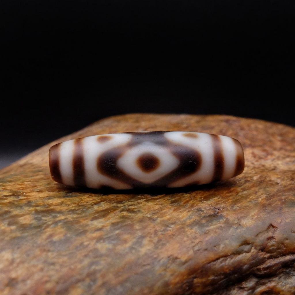 Бусина Дзи Бриллиант N°18 original