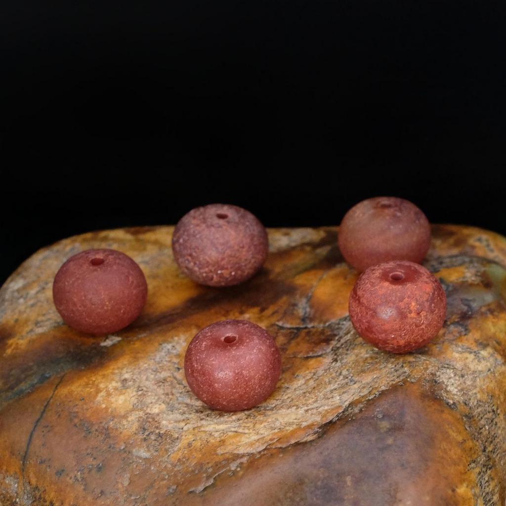 Бусина "Старый агат" красная крупная