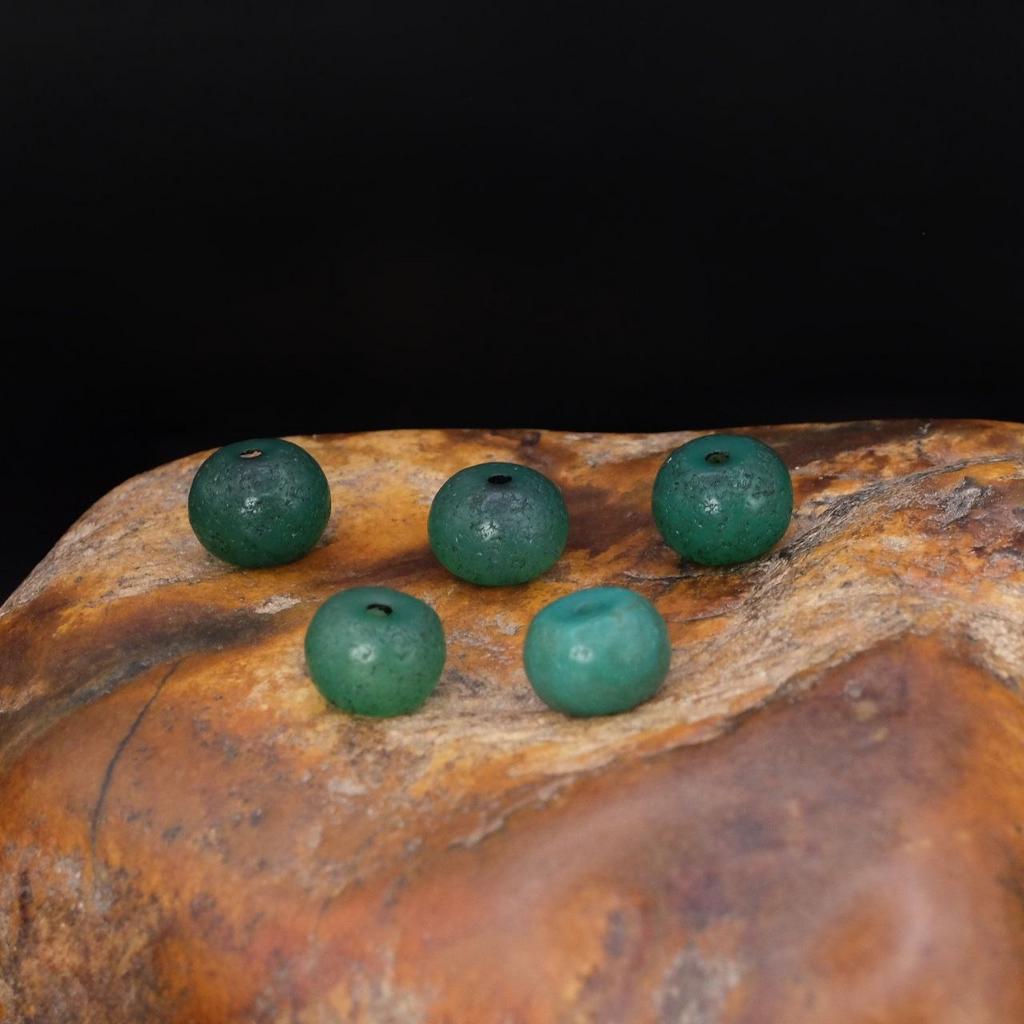 Бусина "Старый агат" зелёная