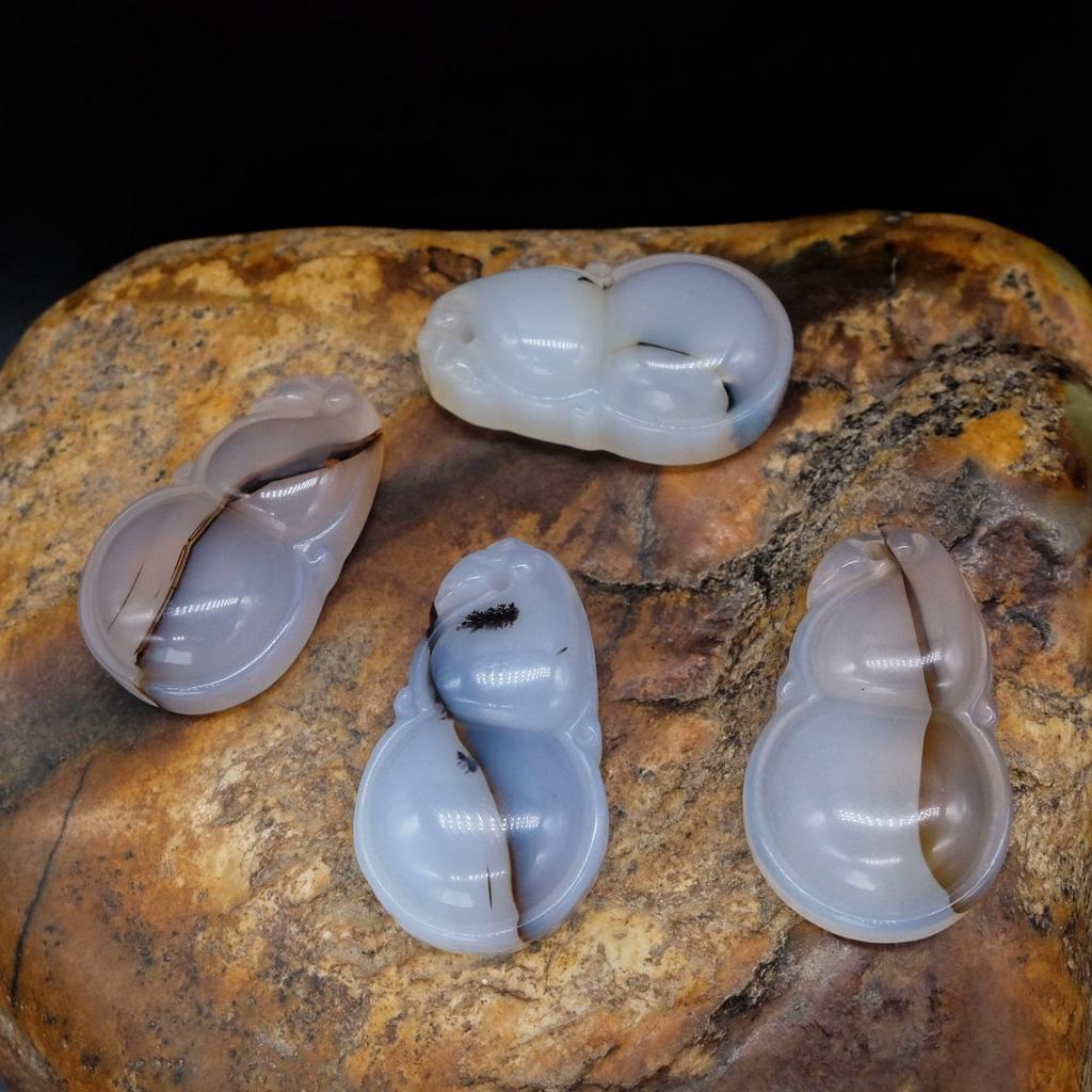 Тыковка Вулу из агата