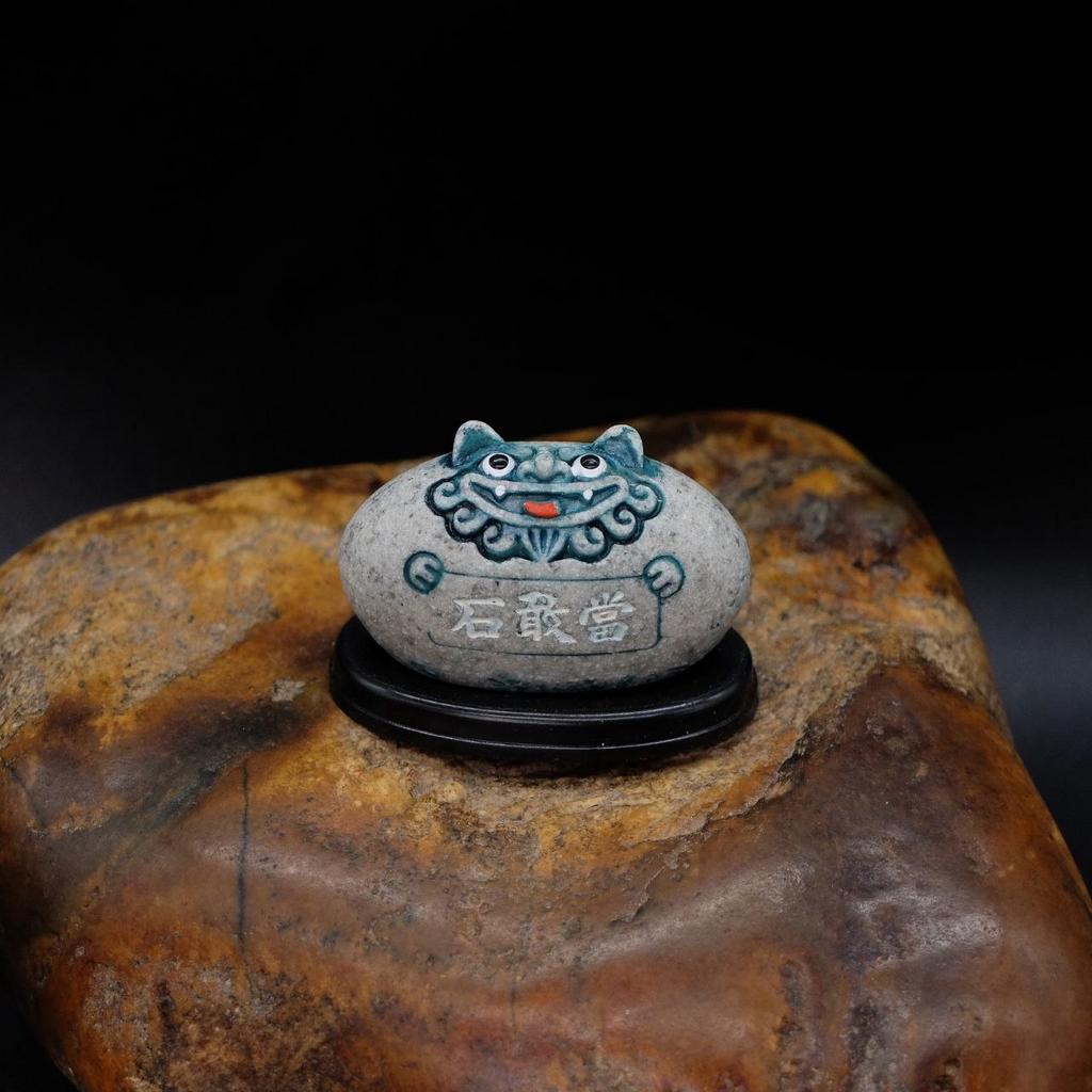 Фигурка Ши Гань Дан маленький серый N°3