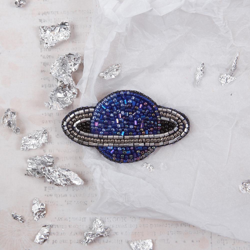 Набор для вышивания "Брошь. Сатурн"