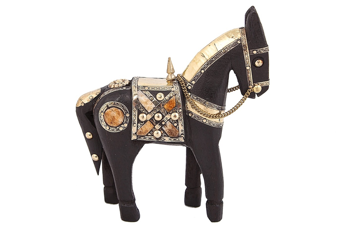 Деревянная индийская лошадка