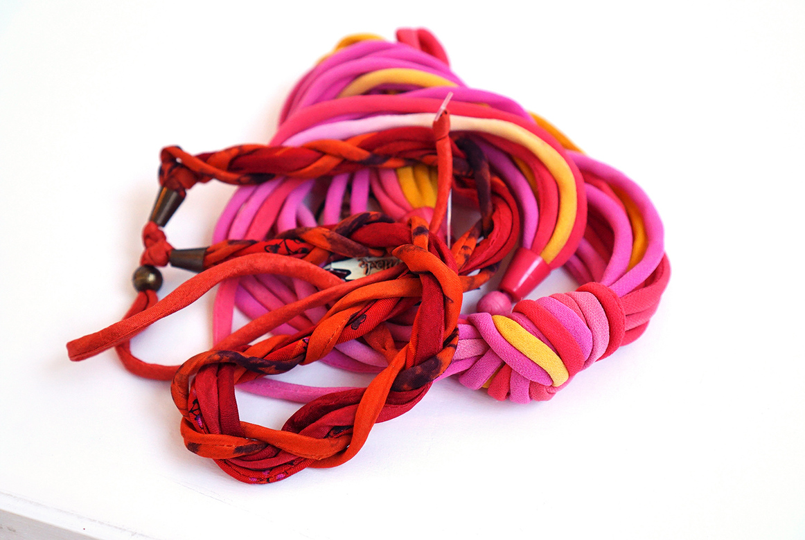 Украшения из ткани