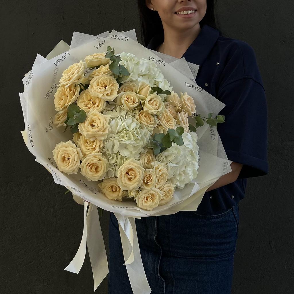 Букет «Легкость света»