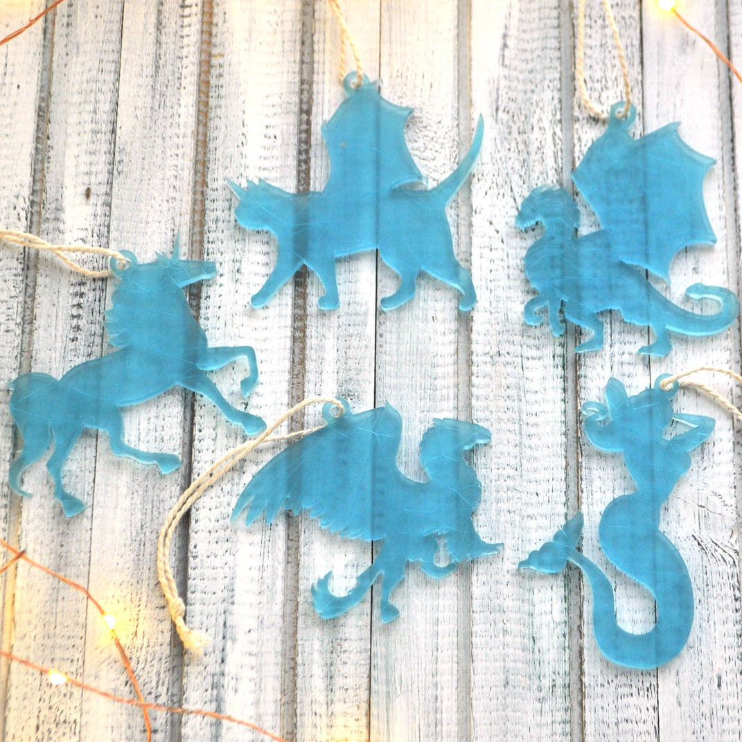 Набор голубых ёлочных игрушек Мифические существа в подарочной коробке - необычный подарок на Новый год