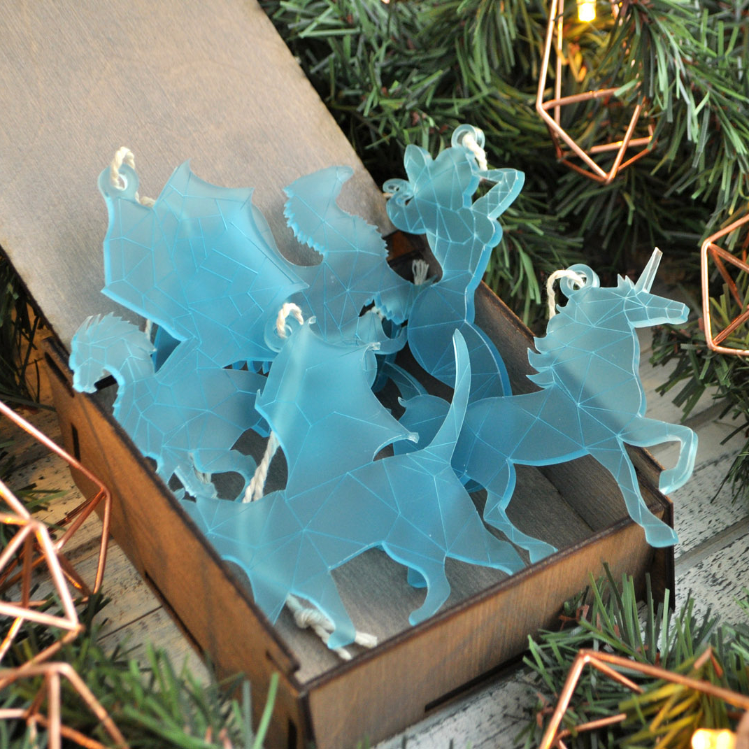 Набор голубых ёлочных игрушек Мифические существа в подарочной коробке - необычный подарок на Новый год