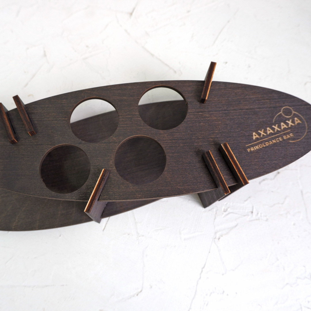 шотница из дерева под 4 стопки с нанесением логотипа