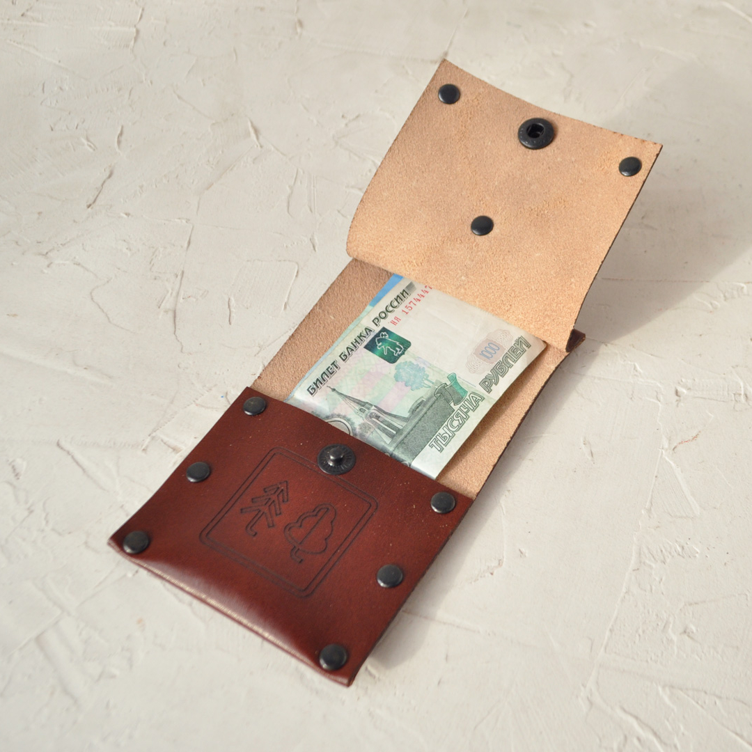 счетница из натуральной кожи с кармашком для монет с нанесением логотипа