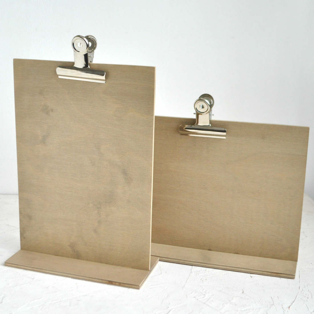 тейбл-тент прямой с зажимом А4 и А5 из дерева