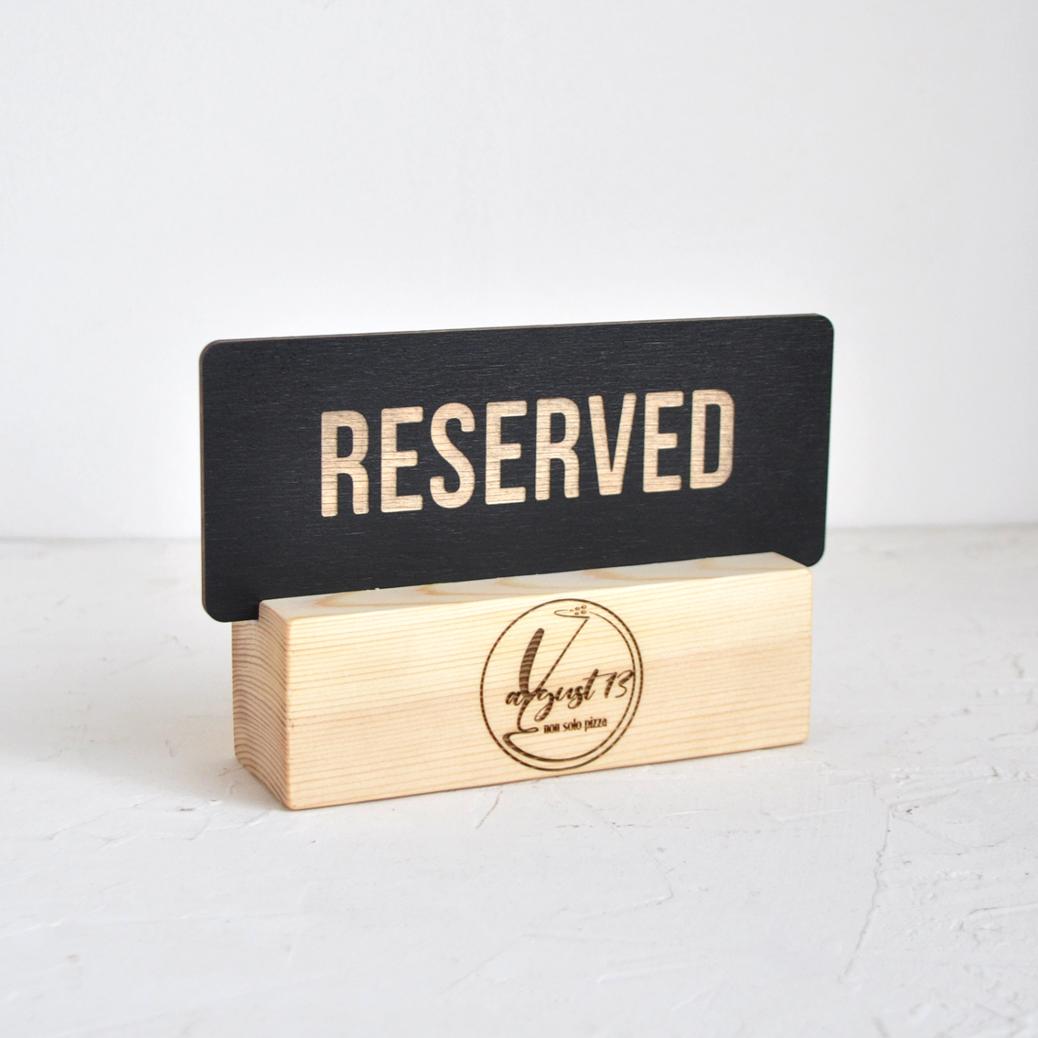 табличка резерва на стол из дерева для кафе ресторана паба бара купить