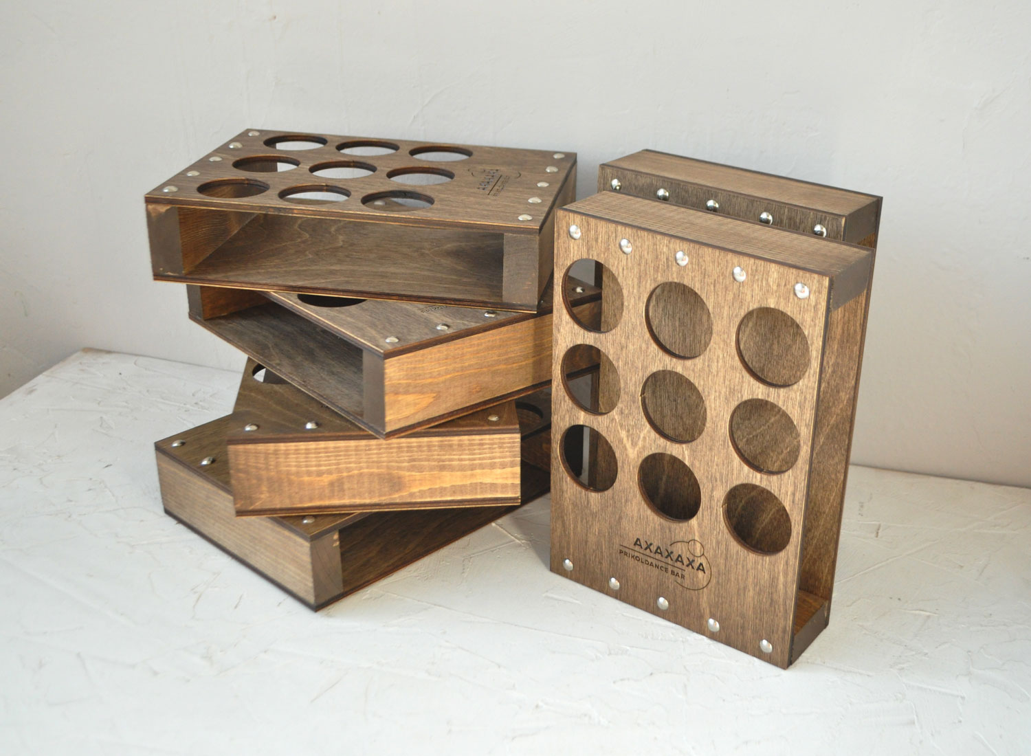 Подставка под 9 шотов из дерева