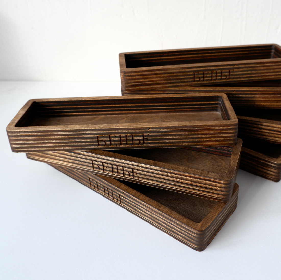 Ящик под приборы - поднос из дерева