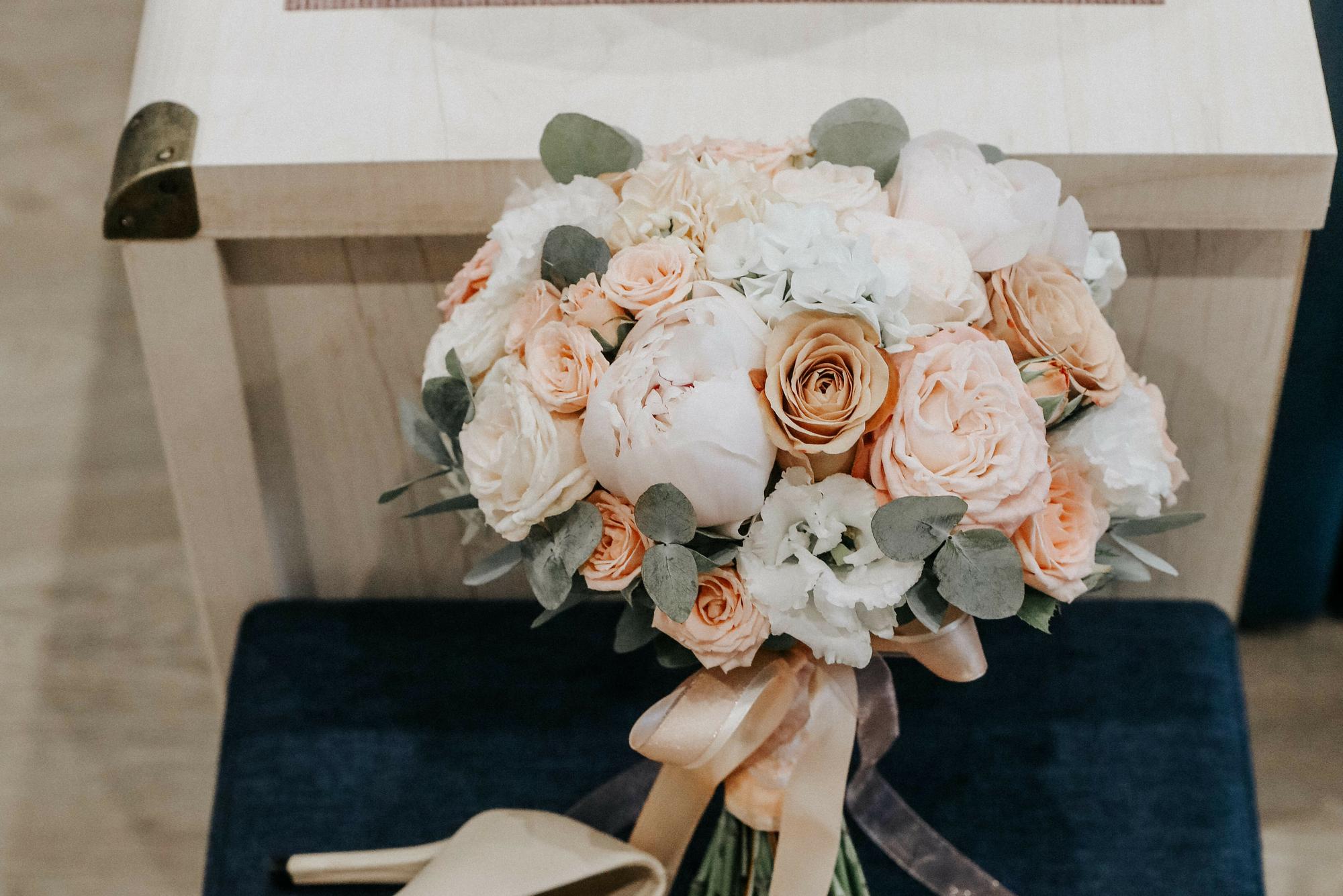 Свадебный букет "Bloom"