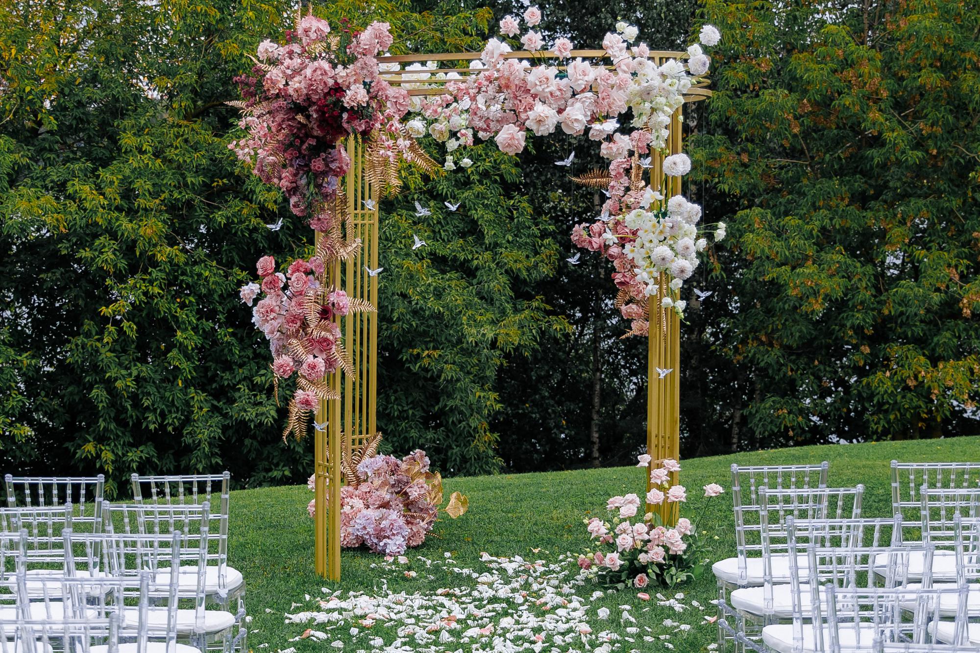 Церемония "Цветочная поэззия"