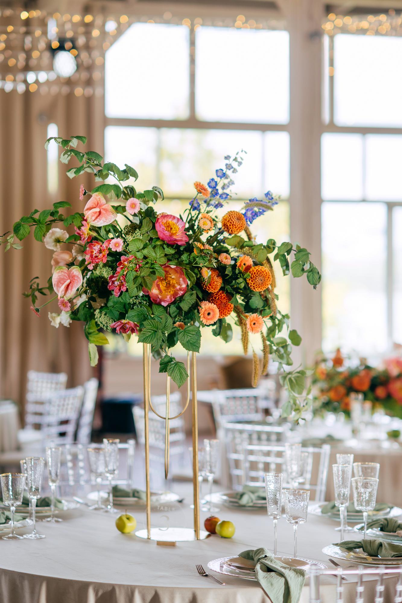 Композиция высокая "Сочное лето"