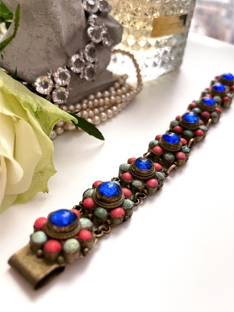 Браслет в индийском стиле