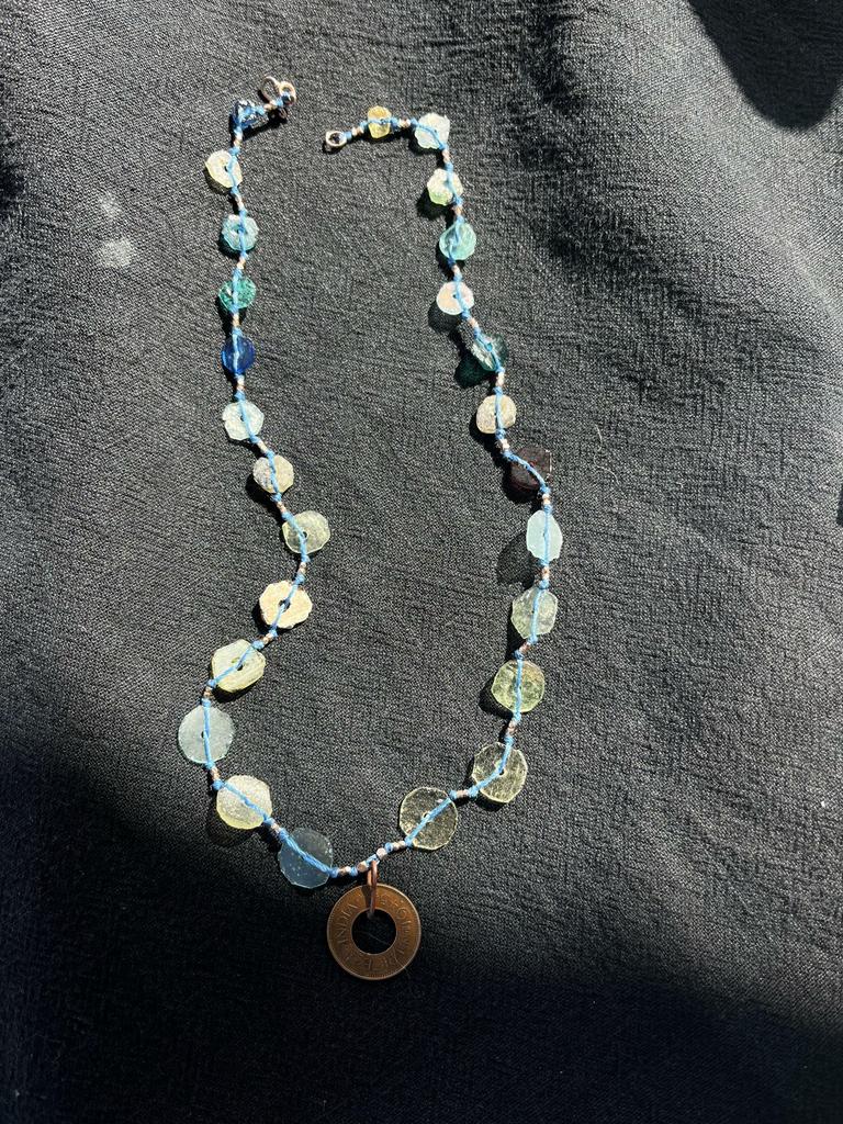 Ожерелье из римского стекла