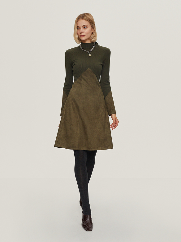 Платье, модель  99138/68