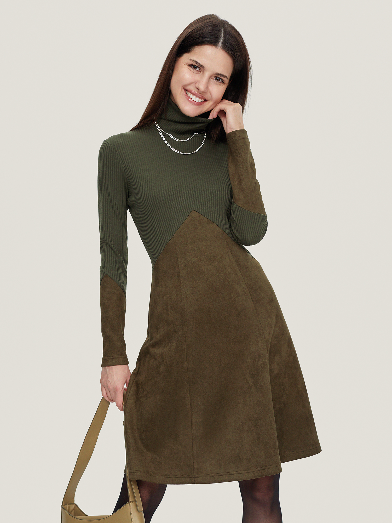 Платье, модель  99139/68