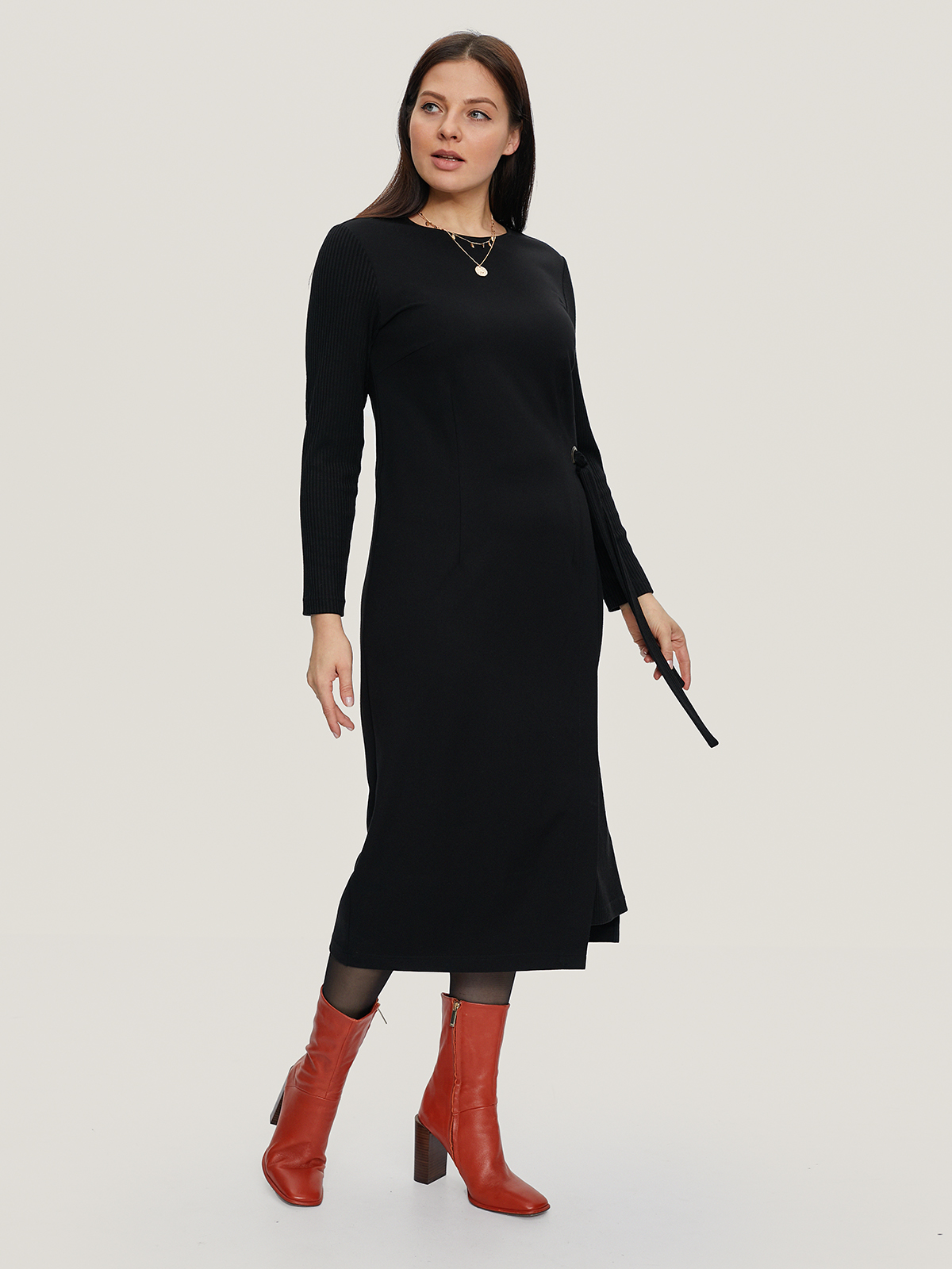 Платье, модель 99192/01