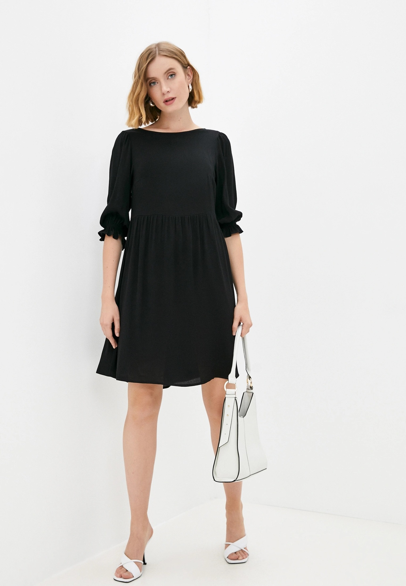 Платье, модель 99207/01