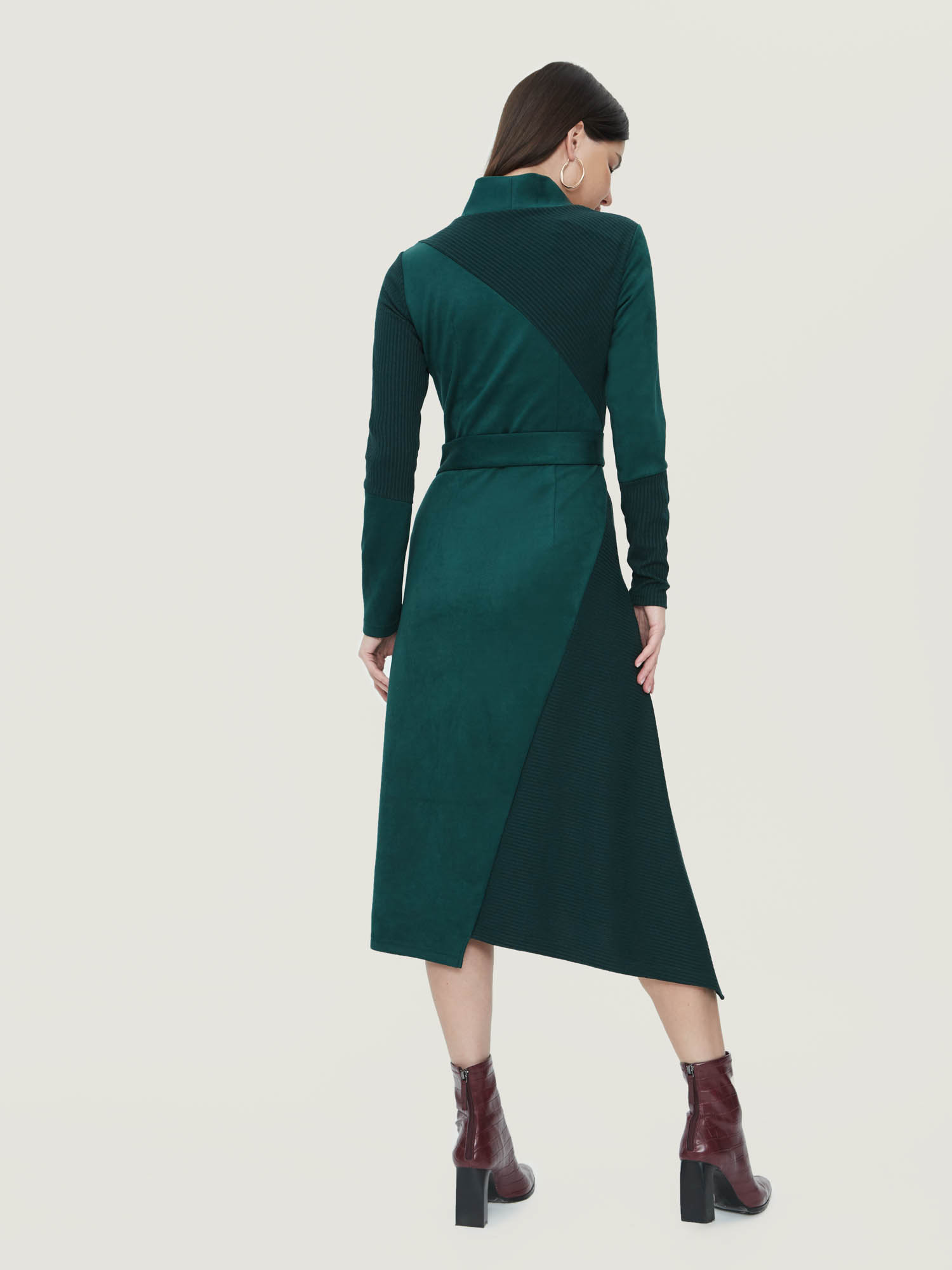 Платье, модель 9913520/69