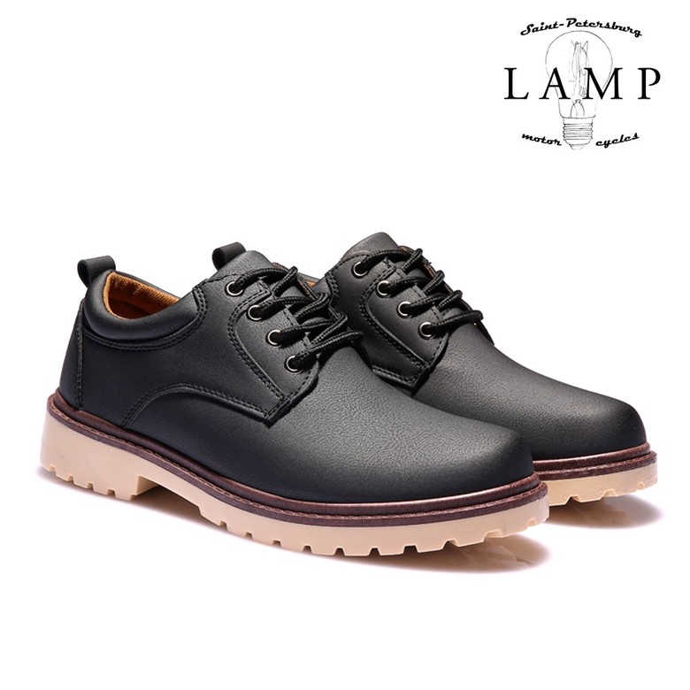 Black work boots 72854