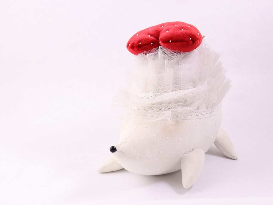 Ёжик игрушка ручной работы из хлопка 1235