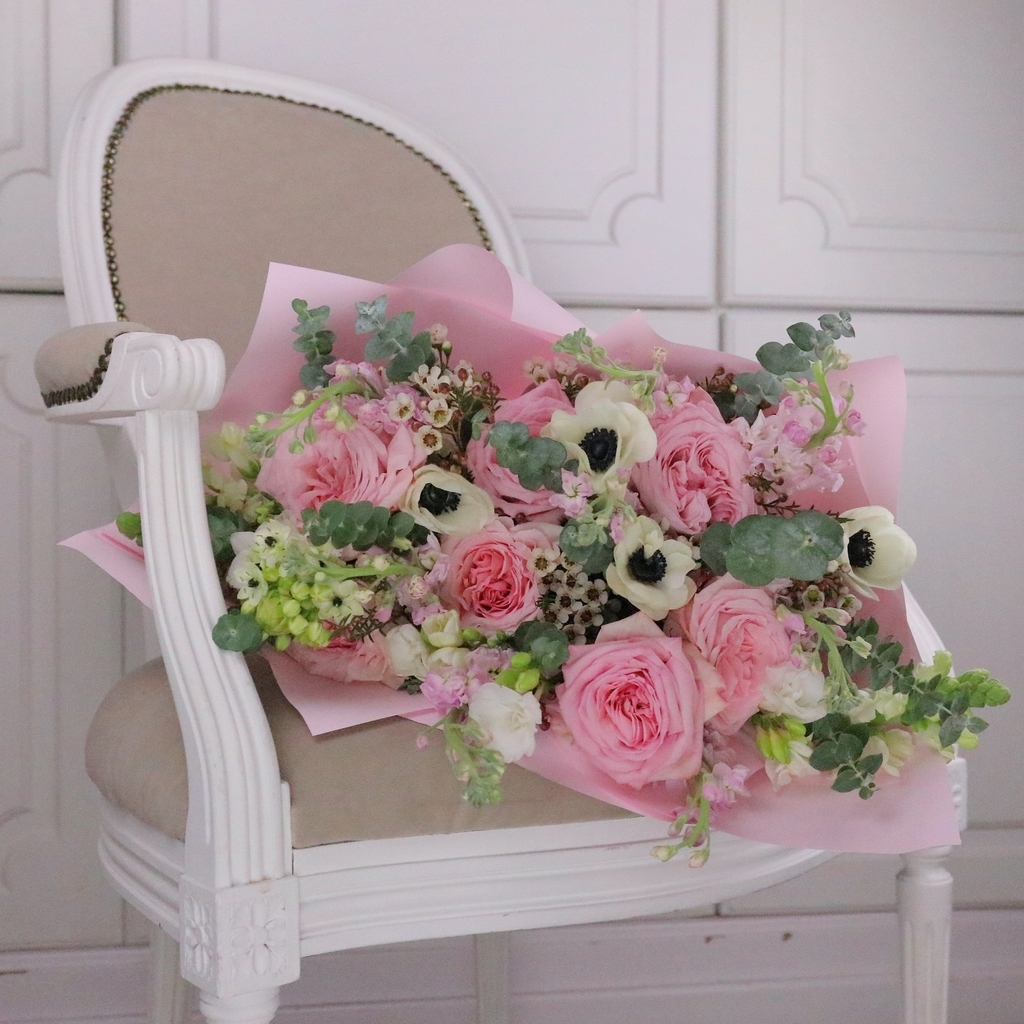 Романтичный букет в нежно-розовой гамме