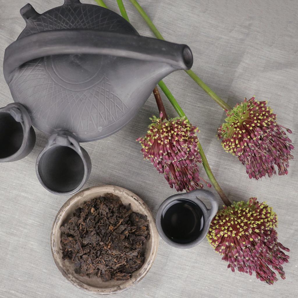 Шу пуэр, 2015 г. Лу Е Чунь "Юньнань"