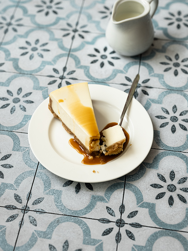 Rolled plastic backdrop "Arade" T010