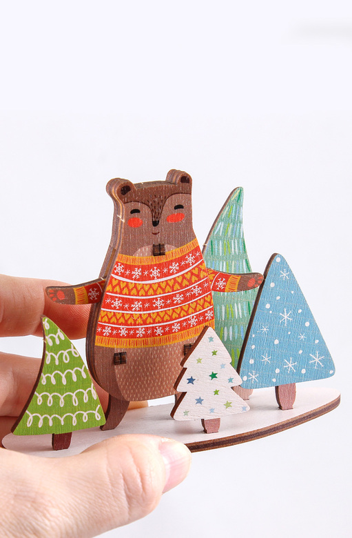 МЕДВЕДЬ В ЛЕСУ