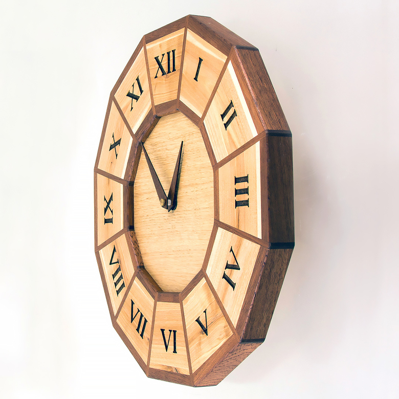 ЧАСЫ В ФОРМЕ ДОДЕКАГОНА