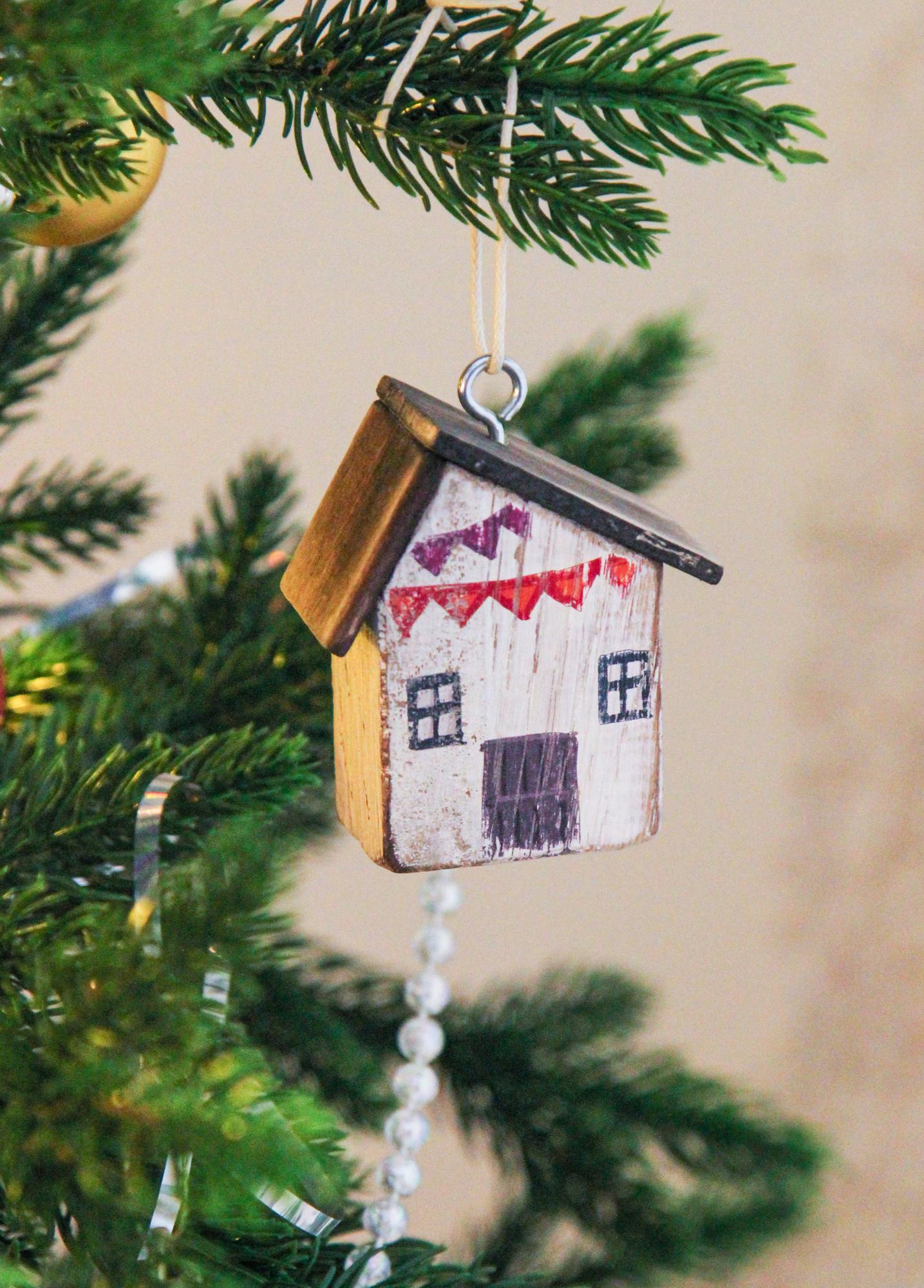 ЁЛОЧНАЯ ИГРУШКА "ДОМИК С ОКОШКАМИ" В АССОРТИМЕНТЕ