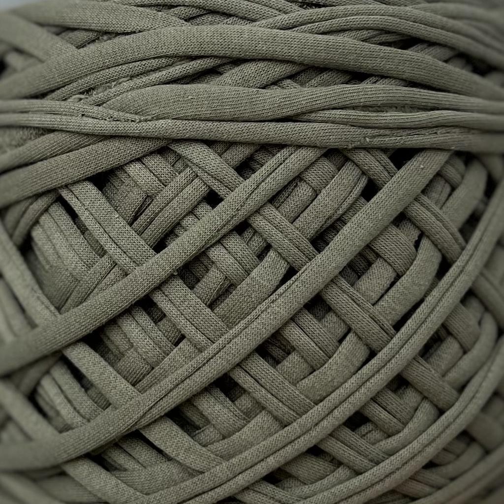 Трикотажная пряжа вторичного производства, 500 гр., цвет "Хвоя"