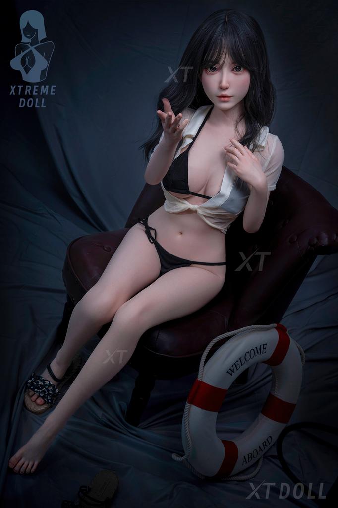 Реалистичная силиконовая / ТПЕ секс кукла  XT doll 150 см - Lin