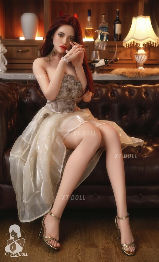 Реалистичная силиконовая / ТПЕ секс кукла  XT doll 157 см - Hailey