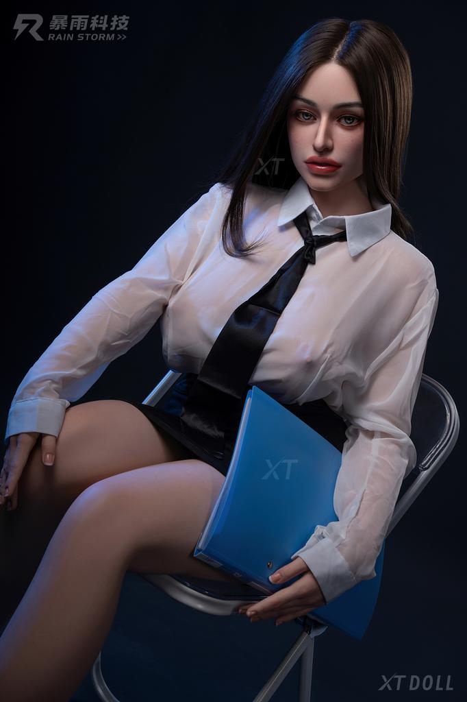 Реалистичная силиконовая / ТПЕ секс кукла  XT doll 162 см - Everleigh
