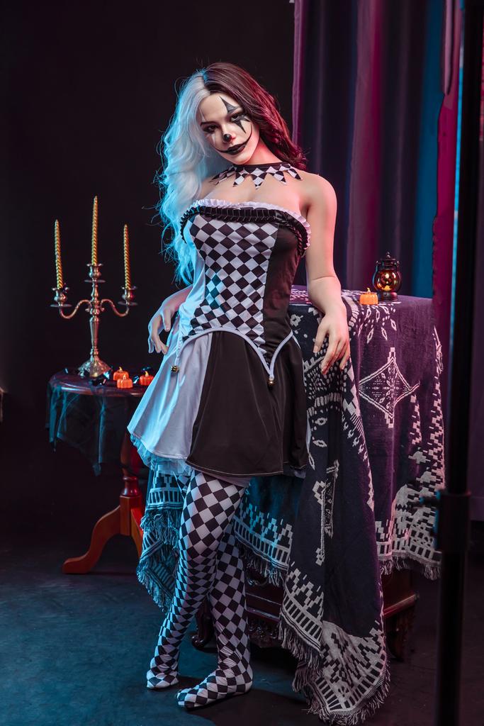 Реалистичная силиконовая / ТПЕ секс кукла Starpery 163 см - Oksana Halloween