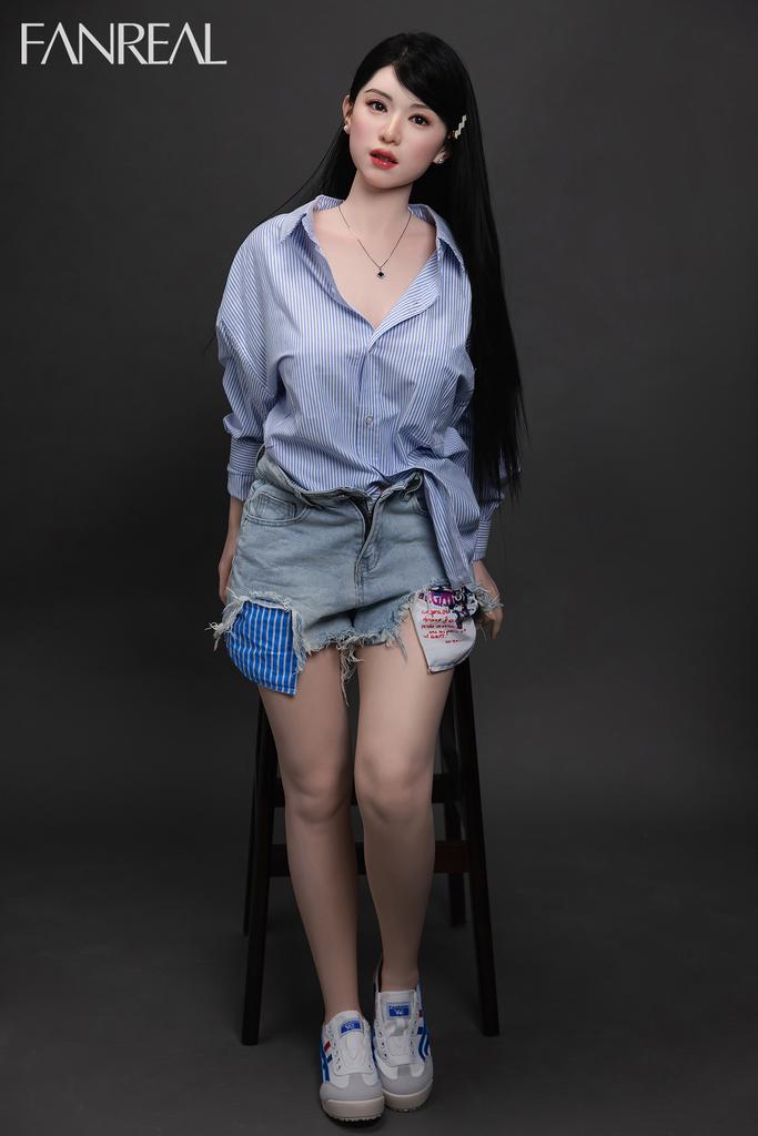 Реалистичная силиконовая секс кукла Fanreal doll 155 см - Kimmy