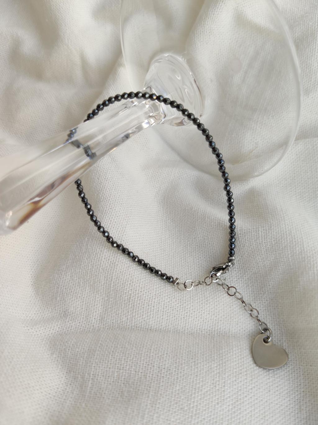 Браслет из гематита