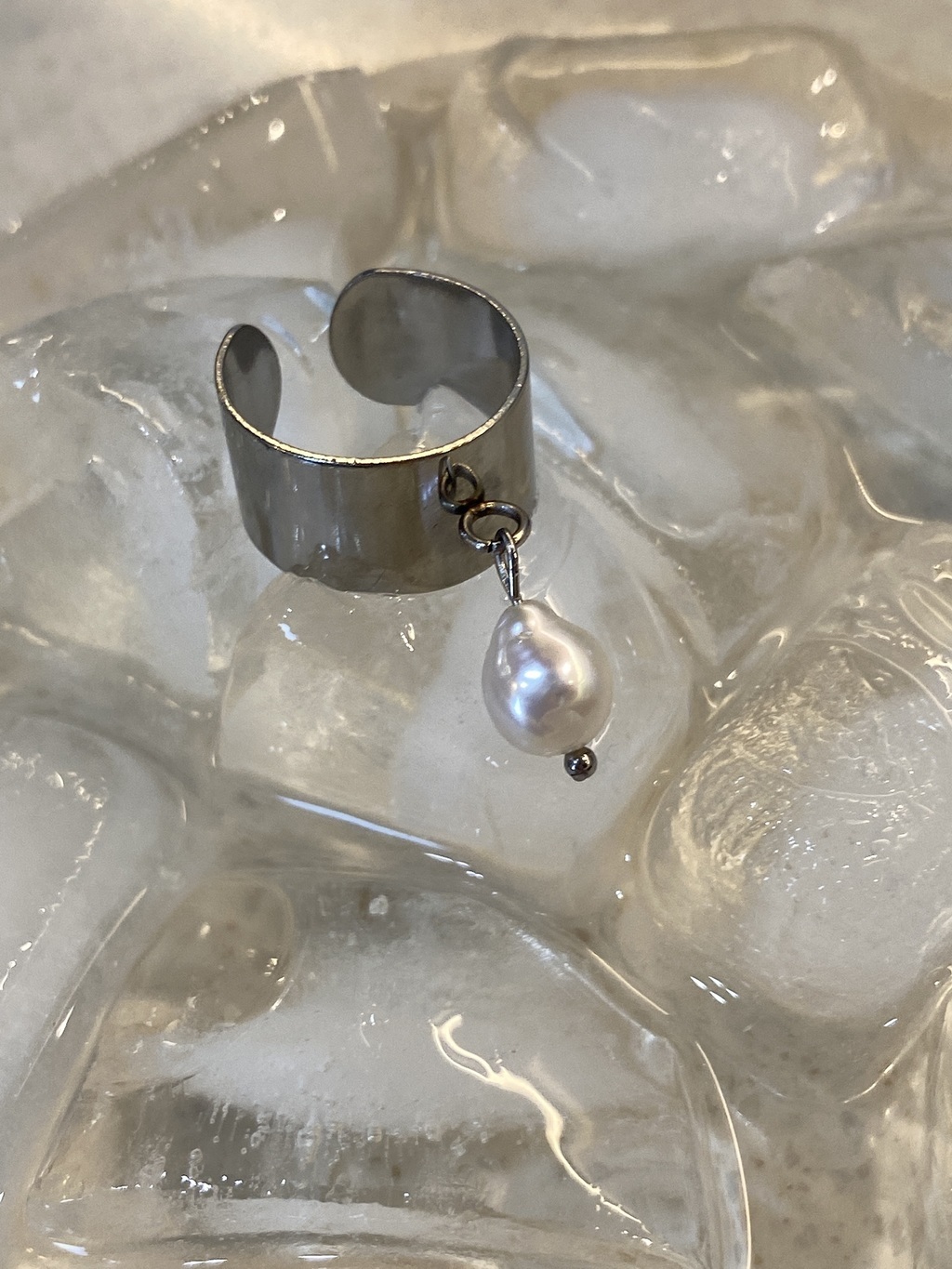 Кольцо с жемчужиной