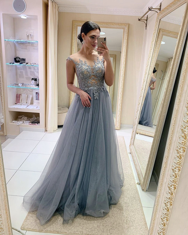 Длинное платье EVITA  в фатине сером